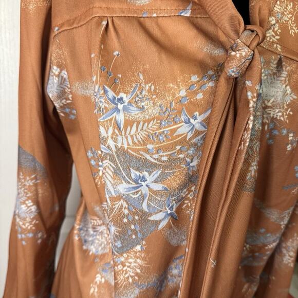 Peach Floral Housedress Vintage 70s - Picture 4 of 7
